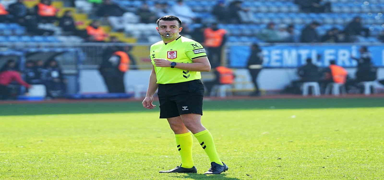 Be�ikta�-Galatasaray derbisinin VAR'� �mer Faruk Turtay oldu