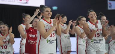 A Milli Kad�n Basketbol Tak�m�'n�n D�nya Kupas� Elemeleri kadrosu a��kland�