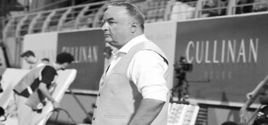 Futbol d�nyas�n�n ac� g�n�! Teknik direkt�r Engin F�rat hayat�n� kaybetti