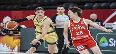 Avustralya, Japonya'ya kar�� zorlanmad�