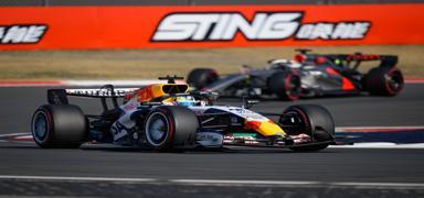 Formula 1'de Bahreyn ve Suudi Arabistan yar��lar� iptal