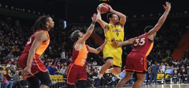 Mersin Spor'dan Galatasaray kar��s�nda net galibiyet