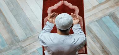 Kadir Gecesi k�l�nacak namaz! Diyanet Kadir Gecesi namaz� nas�l k�l�n�r, ka� rekat?