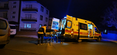 Kom�u kavgas�nda b��aklar ve sopalar havada u�u�tu: �ok say�da yaral� var