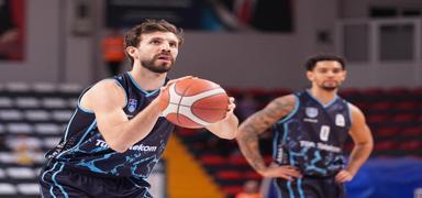 T�rk Telekom, Onvo B�y�k�ekmece kar��s�nda galip