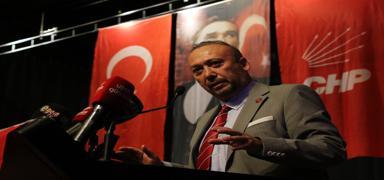 �zkan Yal�m g�revden uzakla�t�r�ld�