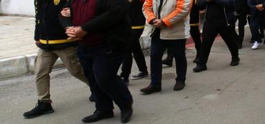 �stanbul merkezli 4 ilde operasyon: 32 zanl�dan 16's� tutukland�