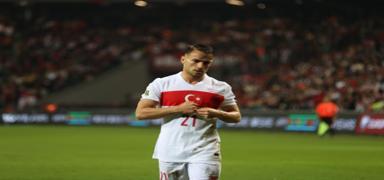 Yunus Akg�n: Her �eyin en iyisini hak ediyoruz