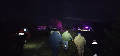 Kayal�klardan u�uruma d��en ki�i kurtar�ld�