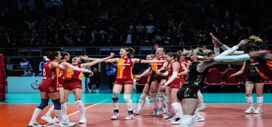 TFF'den �ampiyon Galatasaray Daikin'e tebrik