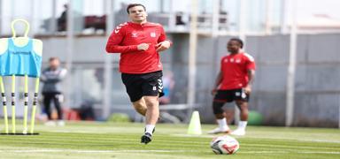 Sivasspor, �orum deplasman�na haz�rlan�yor