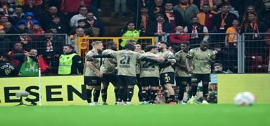 Kocaelispor, G�ztepe kar��s�nda 3 pe�inde