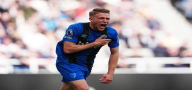 Bournemouth, yenilmezlik serisine Newcastle United '� yenerek devam etti