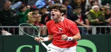 Milli tenis�i Yank� Erel, Tunus'ta �ampiyon oldu!