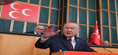 Okul sald�r�lar�! Bah�eli: Gelece�imiz dijital ku�atma alt�nda; Bug�nden harekete ge�meliyiz