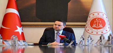 G�listan Doku soru�turmas�... Bakan G�rlek: �dari s�re�ler etkin �ekilde y�r�t�lmektedir