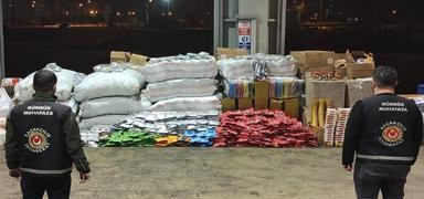 G�mr�kler Muhafaza ekiplerinden ge�it yok! 5 bin ton ka�ak g�da maddesine el konuldu