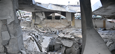 Katil �srail L�bnan'da ate�kese ra�men sald�rd�