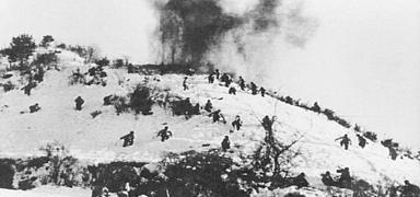 Sava�ta �len askerlerin kemikleri iade edildi