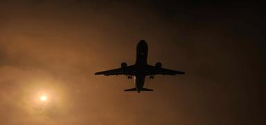 K�rfez'de normalle�me: Kuveyt'te u�u�lar ba�l�yor