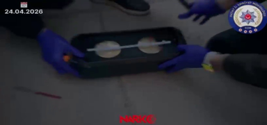 M�zik kutusunun i�inde bulundu! De�eri 12,5 milyona yak�n