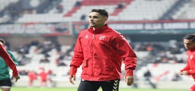 Kar��yaka'dan Alpay Ero�lu karar�