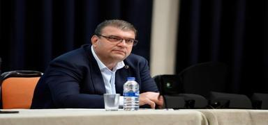 CHP'li ba�kan g�revden uzakla�t�r�ld�