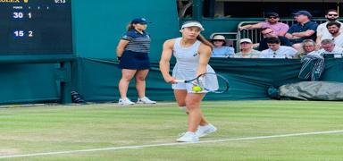 Zeynep S�nmez, Wimbledon'a veda etti