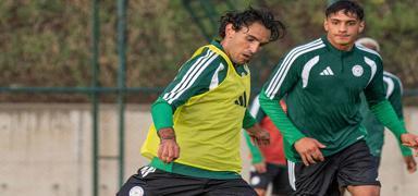 �aykur Rizespor, yeni sezon haz�rl�klar�na Erzurum'da ba�lad�