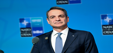 Yunanistan Ba�bakan� Mi�otakis'ten F-35 mesaj�: Ba�ka �lkelerin se�imlerini yorumlamak benim i�im de�il