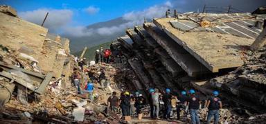 Venezuela'da ya�anan depremler! �l� say�s� 4 bin 333'e y�kseldi