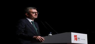 �leti�im Ba�kan� Duran'dan 15 Temmuz mesaj�:  T�rkiye'nin istikbalini g�vence alt�na alan tarihi bir d�n�m noktas�