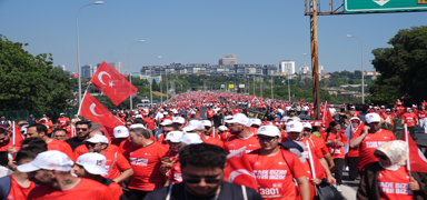 15 Temmuz �ehitler K�pr�s�'nde anlaml� y�r�y��