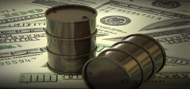 ABD vurdu, petrol u�tu: Benzinin ortalama fiyat� 4 dolar� a�t�