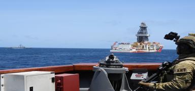 MSB'den Somali Deniz G�rev Grubu payla��m�: Refakat ve koruma g�revi s�r�yor